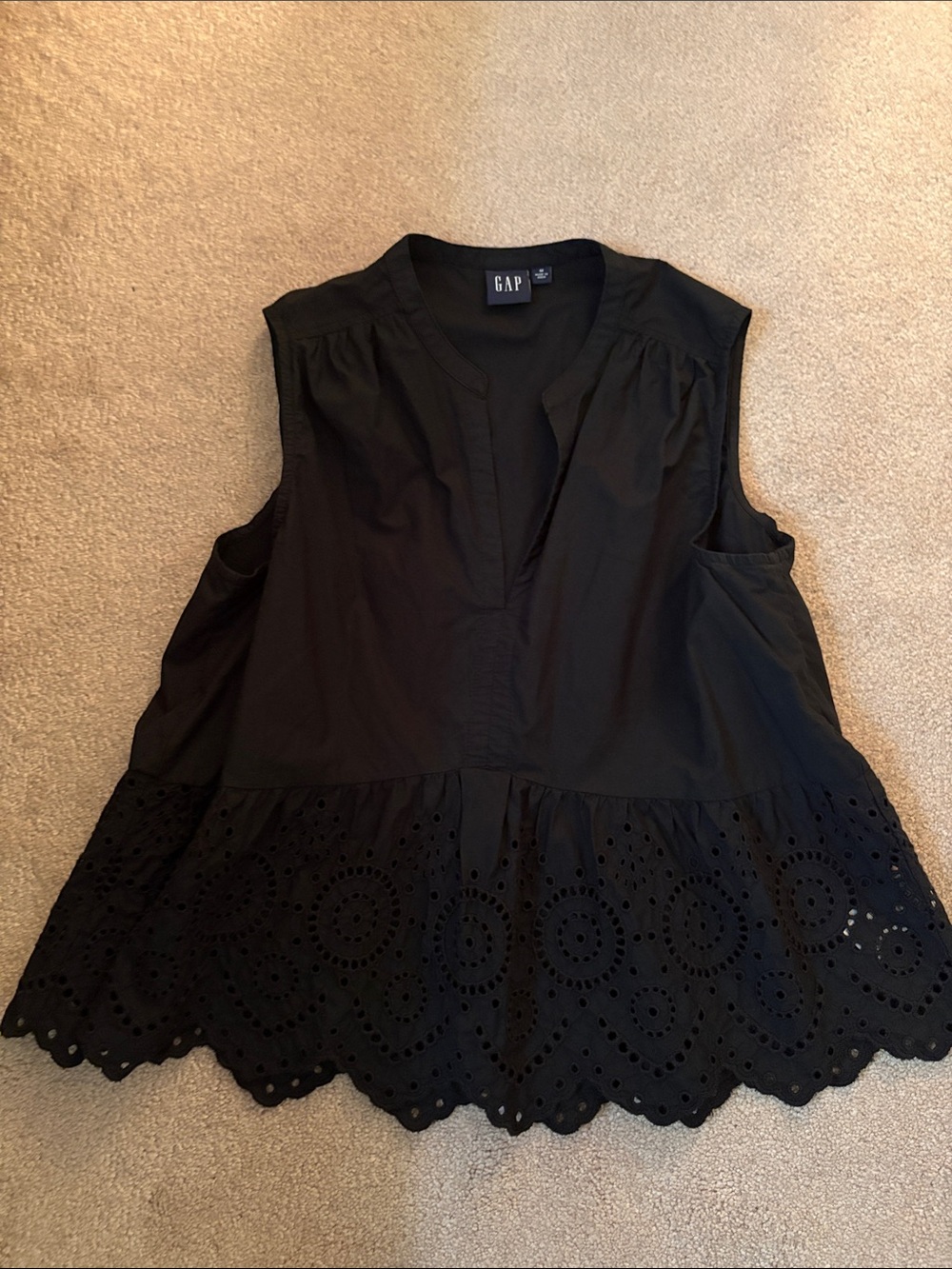 GAP Black Sleeveless Eyelet Hem Peplum Tunic
